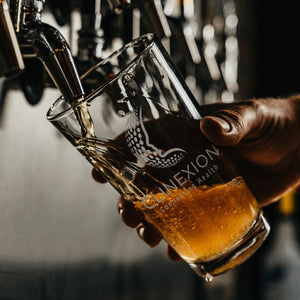 Clinexion 16 oz. Pint Glass